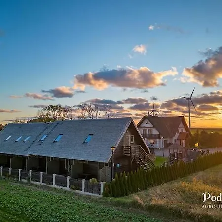 Seaside In Cisowo With Terrace And Lovely Garden Tatil Evi Darłowo