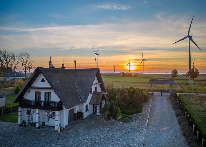 Seaside In Cisowo With Terrace And Lovely Garden *