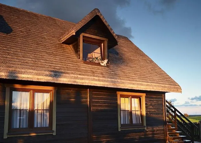 Seaside In Cisowo With Terrace And Lovely Garden Сasa de vacaciones Darłowo